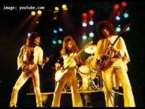 queen 75